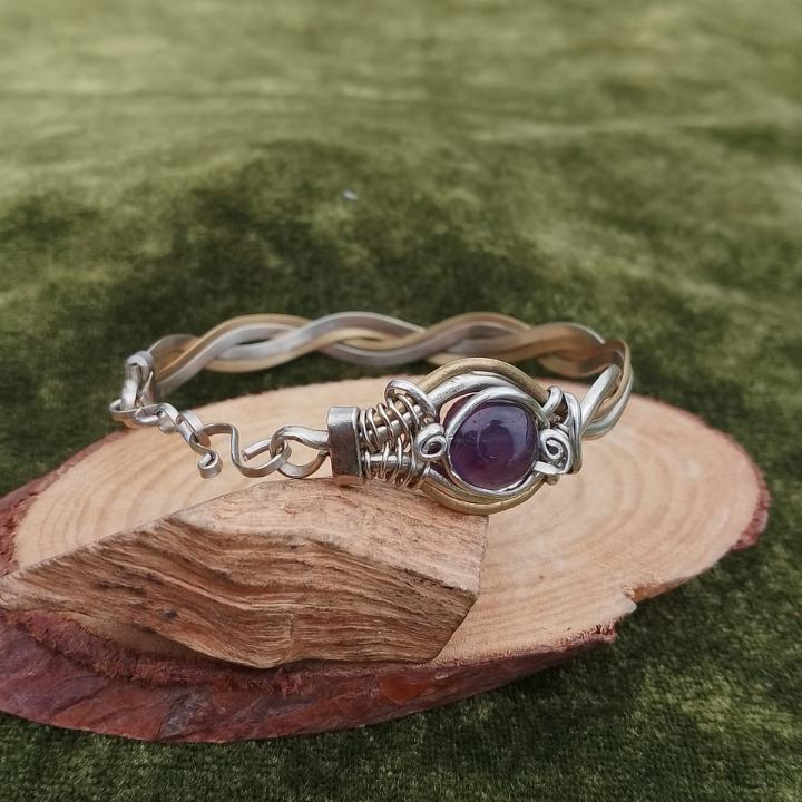 Pulsera trenzada de plata con amatista