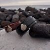 Pulsera de cuero con símbolos