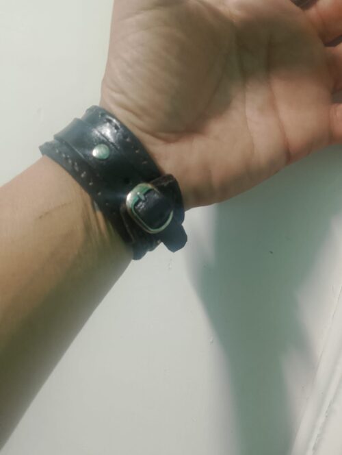 Pulsera de cuero con turquesa