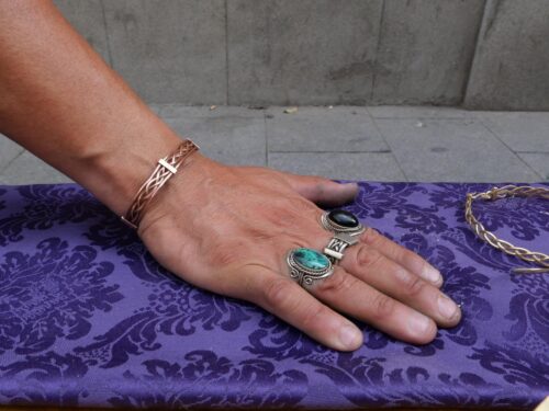 Pulsera de cobre con trenzado